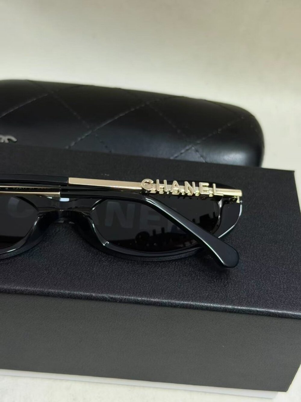 NEW CHANEL CH5565 Sunglasses Black/Gold Metal Oval Gray Lens Women's Glasses - Picture 6 of 8